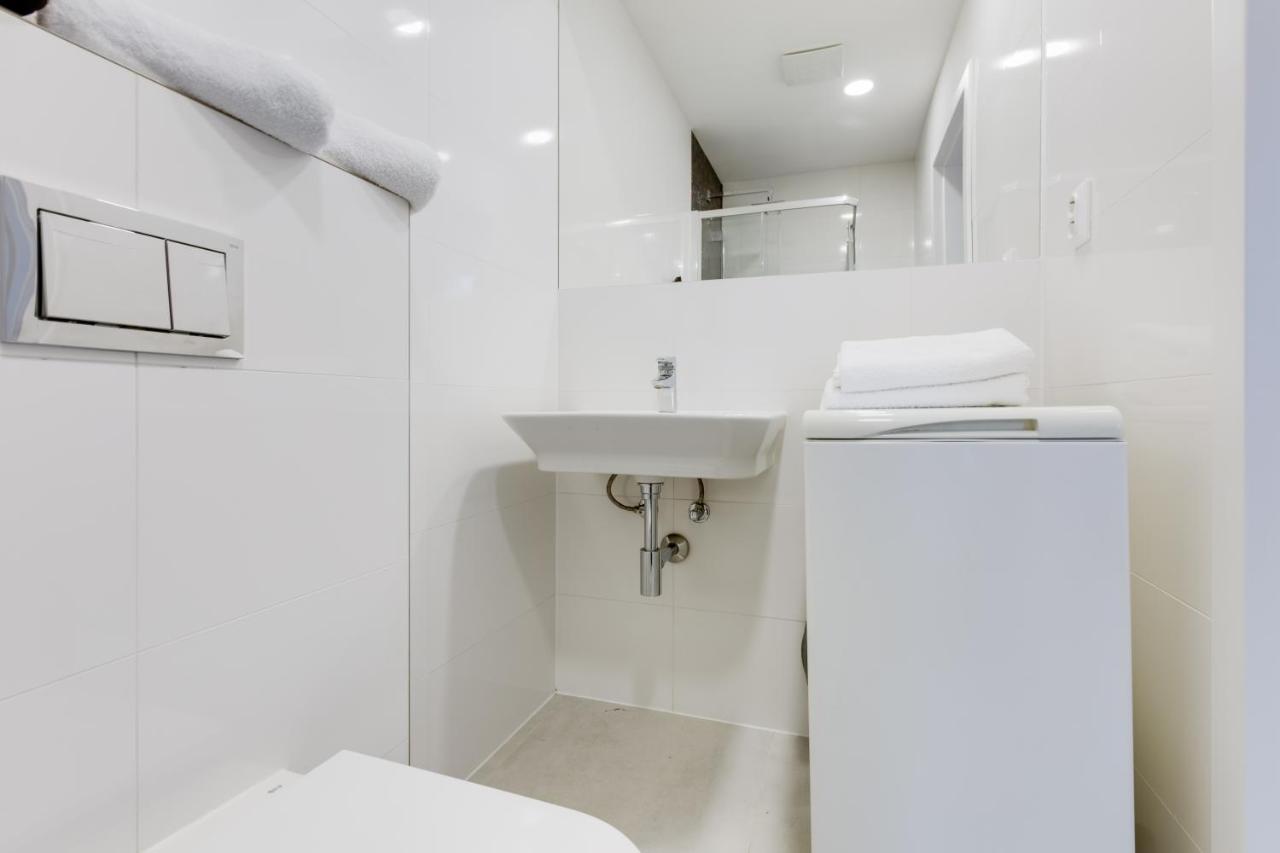 Jt'S Apartments Spanelska Str. Prag Dış mekan fotoğraf
